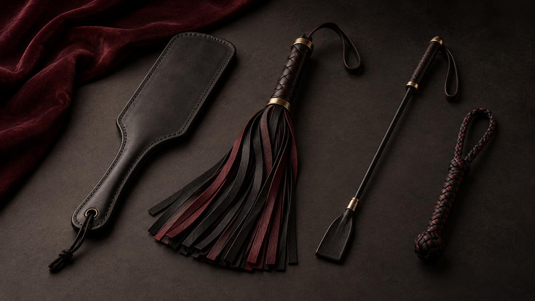 Impact play : paddle, flogger, cravache et fouet