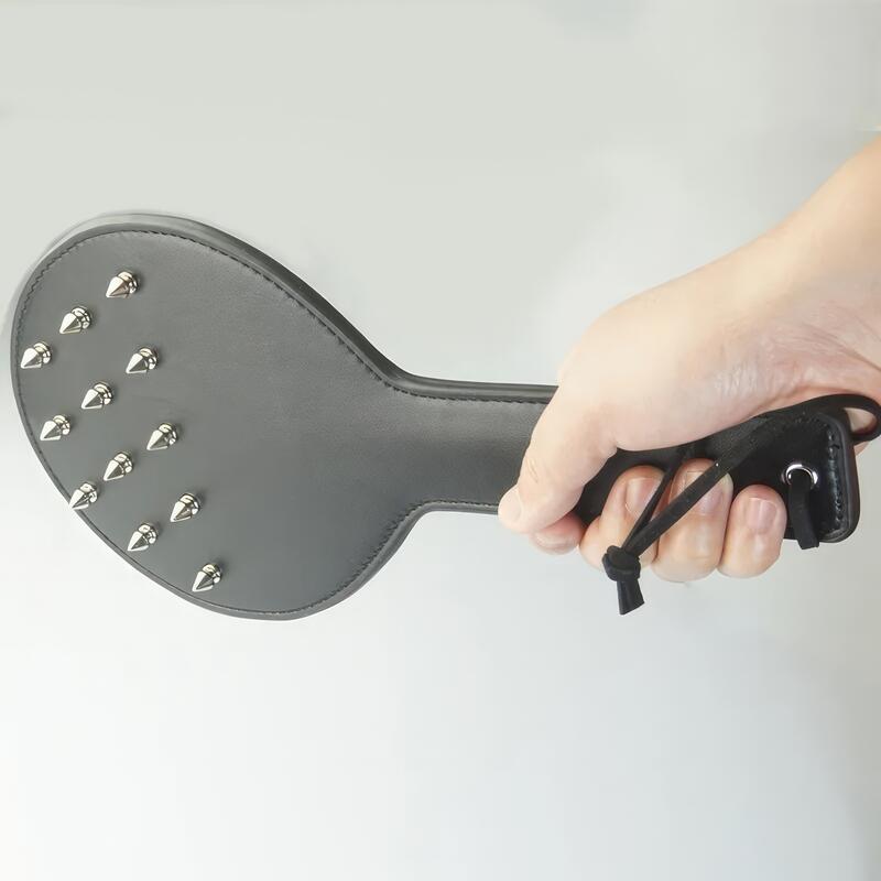 Heavy- Impact Spanking Paddle — produktvisning 2
