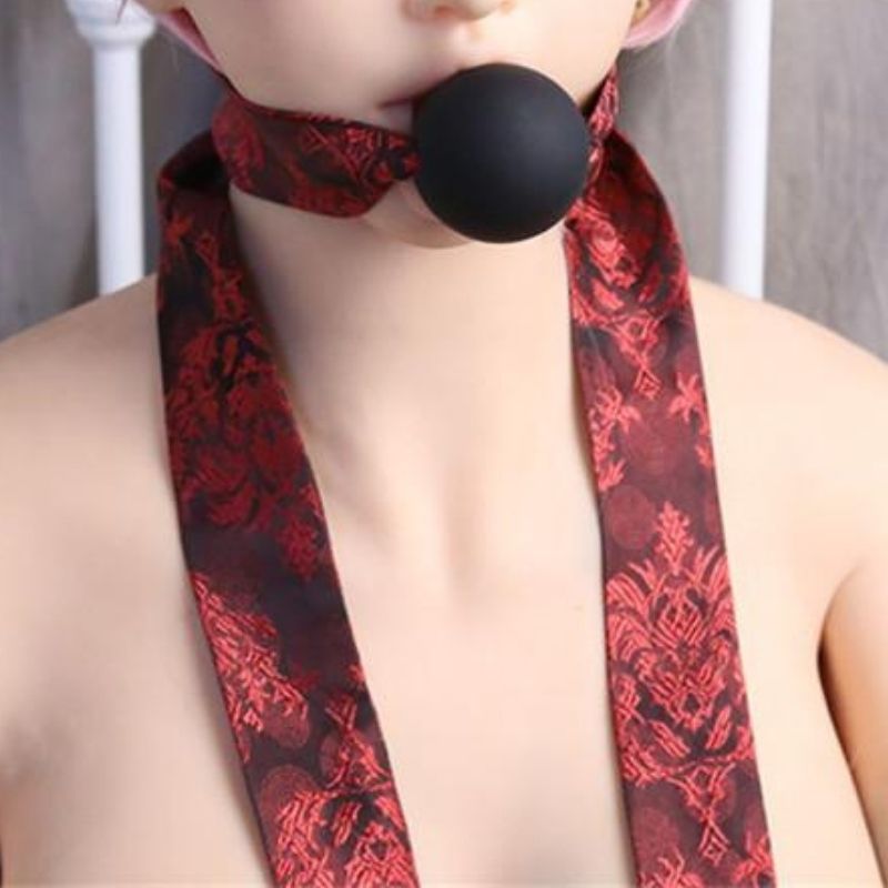 Lace Ball Gag — product view 3