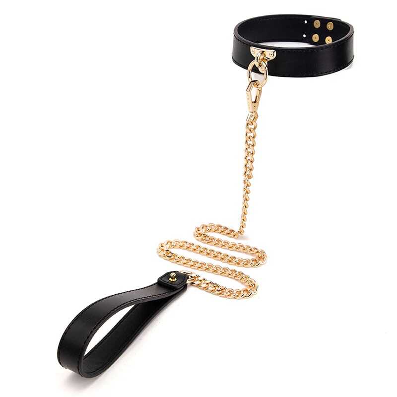 Choker BDSM con bottoni automatici dorati e guinzaglio a catena — vista prodotto 2