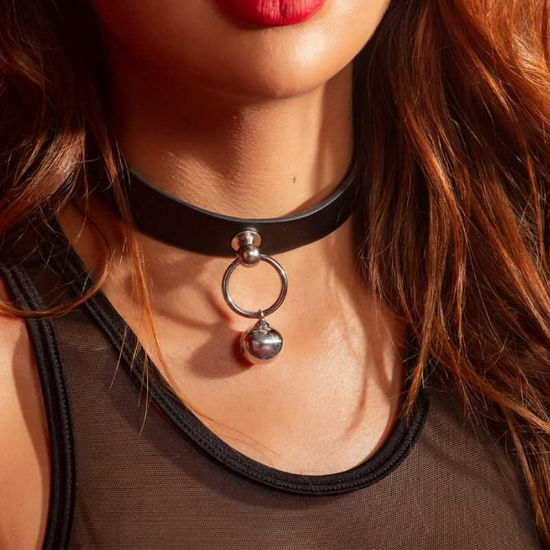 Halsband i slätt läder med O-ring och koppel — produktvy 4