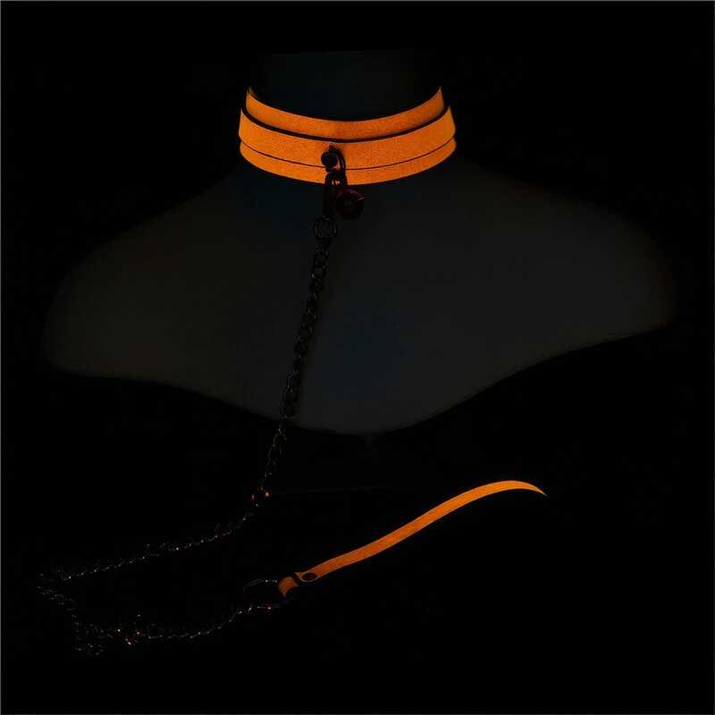 Glow- in- the- dark BDSM Collar - produktvisning 8