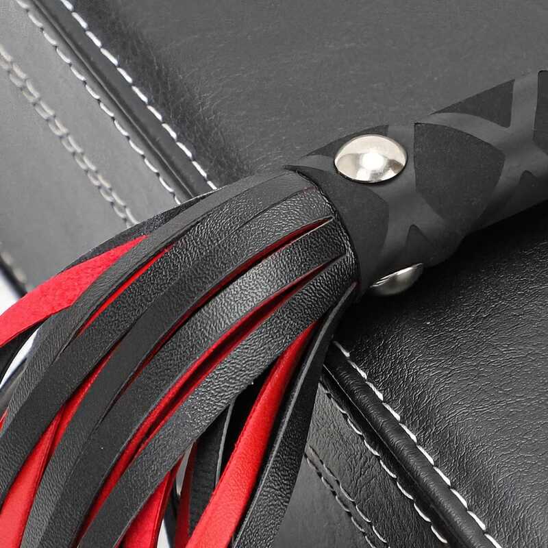 Mini BDSM Flogger — product view 3