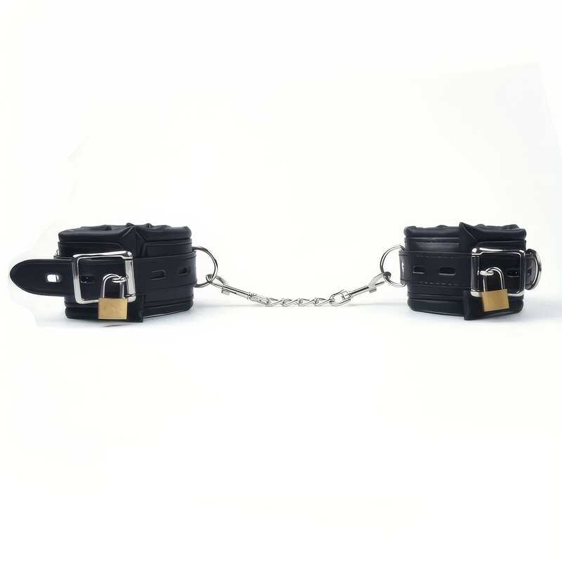 Esposas bondage de cuero con candado — imagen del producto