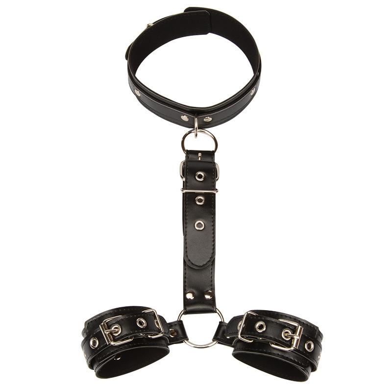Sujeción bondage de cuero — imagen del producto