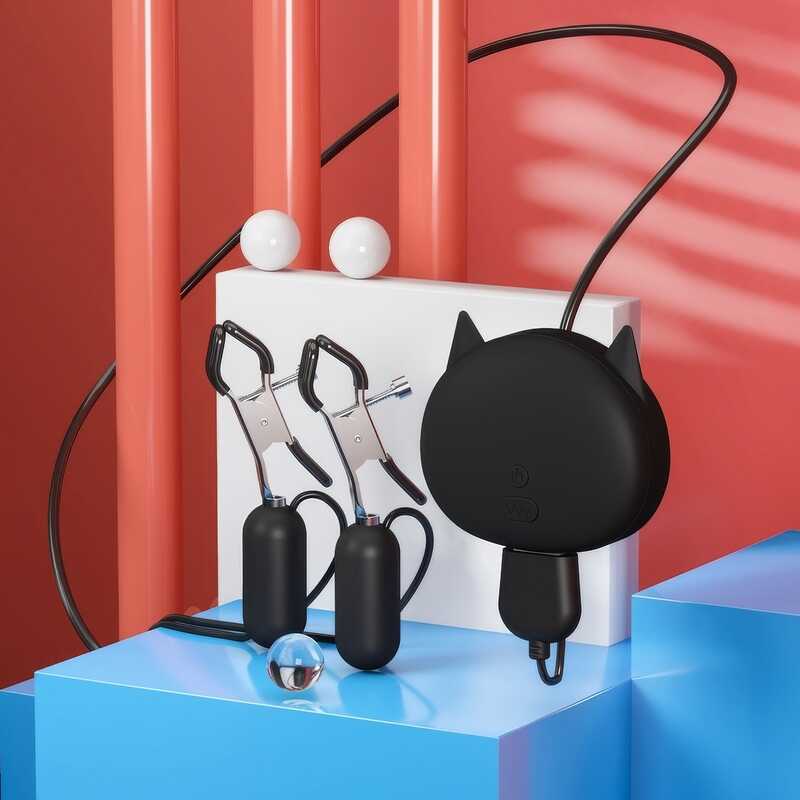 3-in-1 Vibrating Nipple Clamps — product view 2