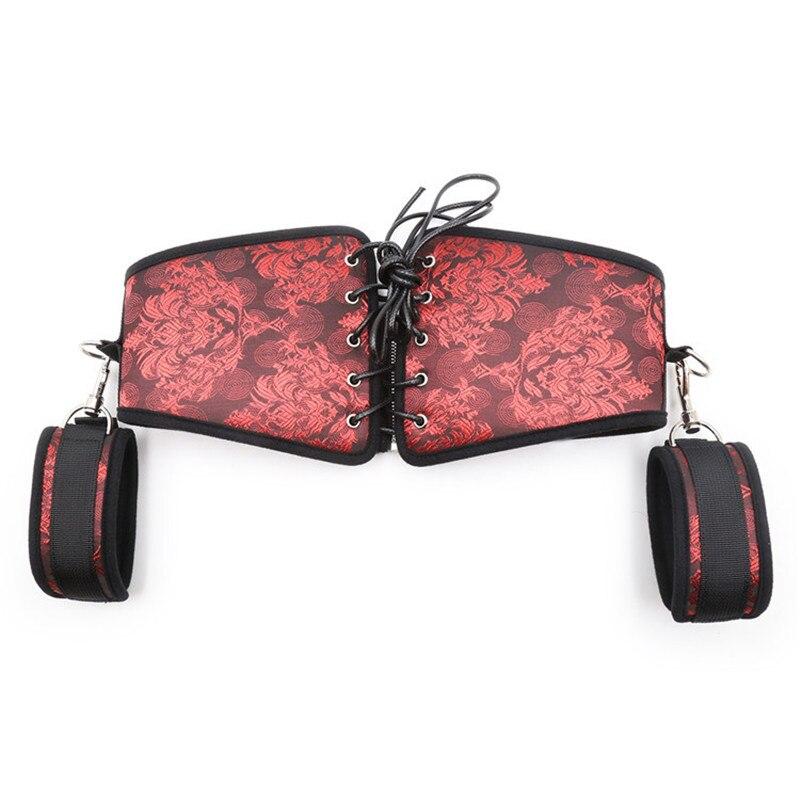 Zestaw bondage z gorsetem i kajdankami — widok produktu 6