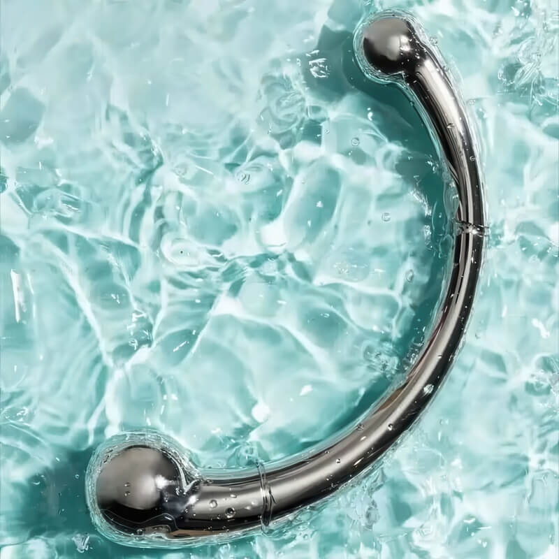 Metal G-Spot Dildo — product view 4